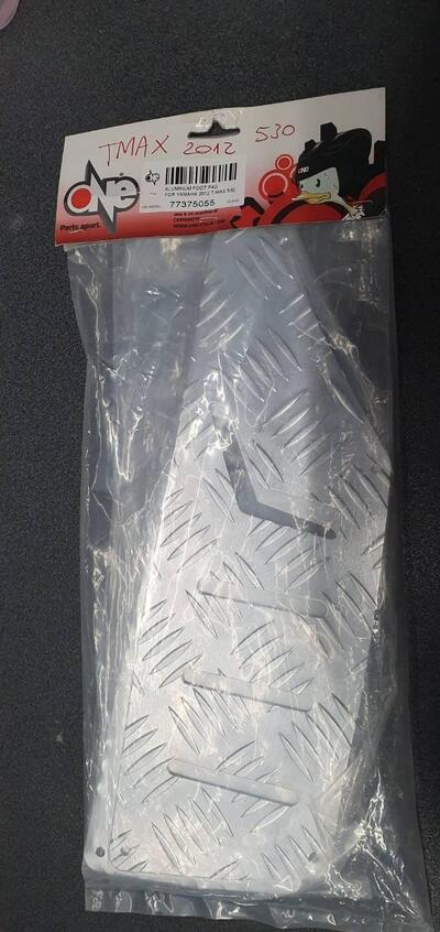 PIASTRE PEDANE ONE PER YAMAHA TMAX 530 77375055