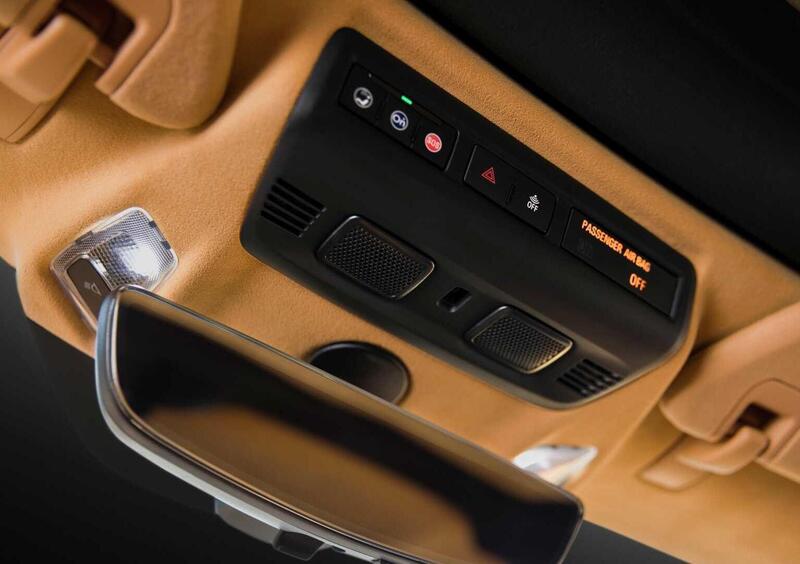 Chevrolet Corvette Stingray Cabrio (2021-21) (14)