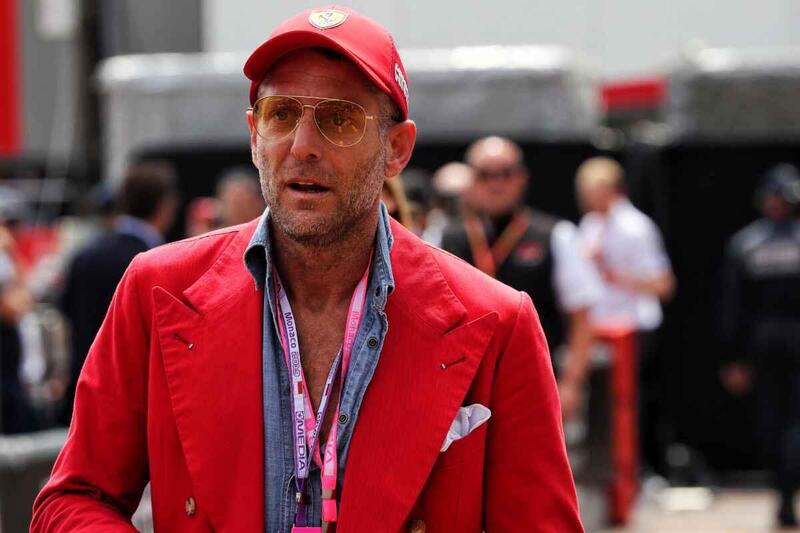 Lapo Elkann striglia la Ferrari Lapo Elkann striglia la Ferrari