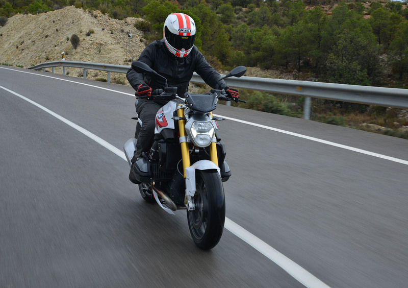 Bmw R 1200 R R 1200 R (2015 - 16) (22)