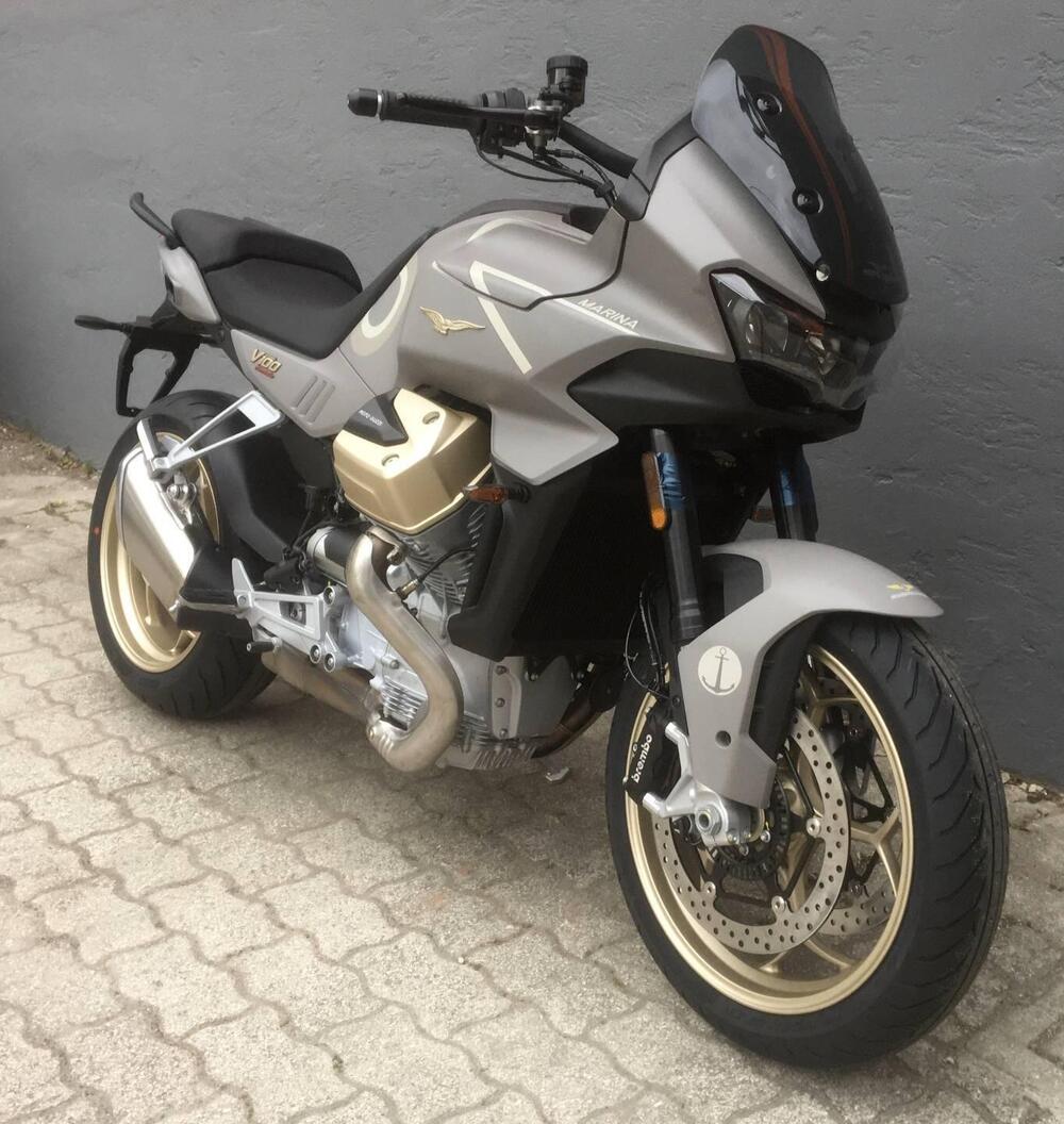 Moto Guzzi V100 Mandello Aviazione Navale (2023 - 24) (9)