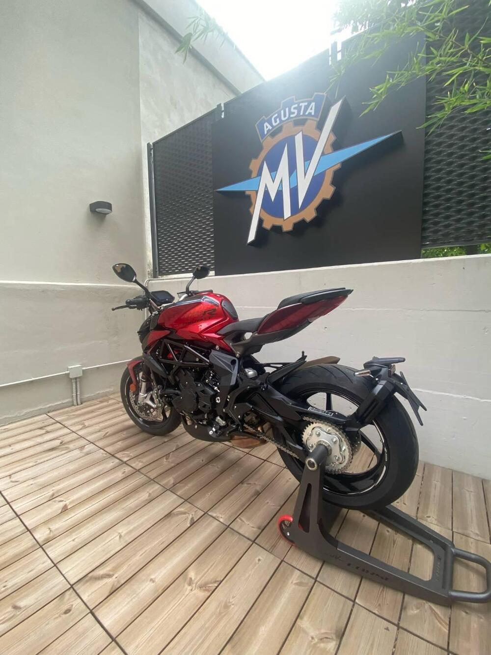 MV Agusta Brutale 800 RR (2021 - 25) (4)