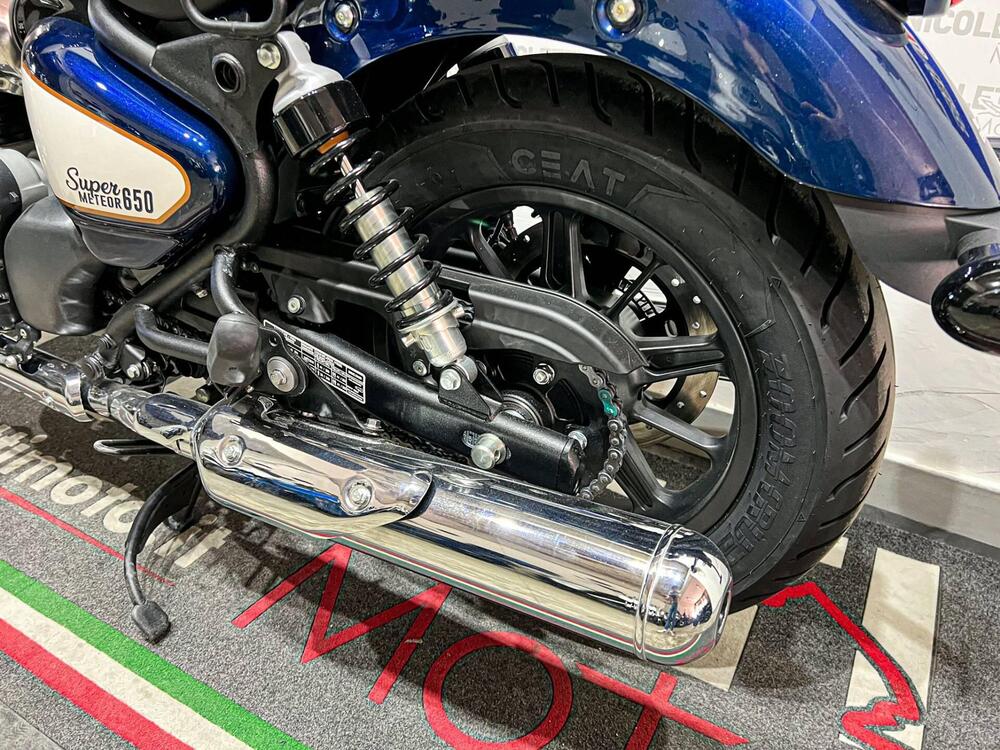 Royal Enfield Super Meteor 650 (2023 - 25) (13)