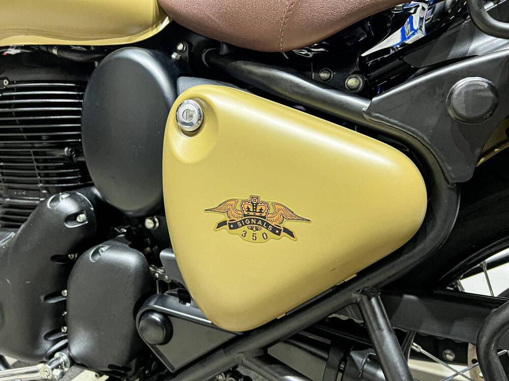 Royal Enfield Classic 350 (2021 - 25) (12)