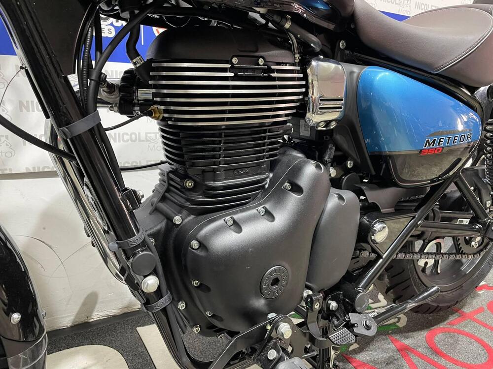 Royal Enfield Meteor 350 Supernova (2021 - 25) (9)