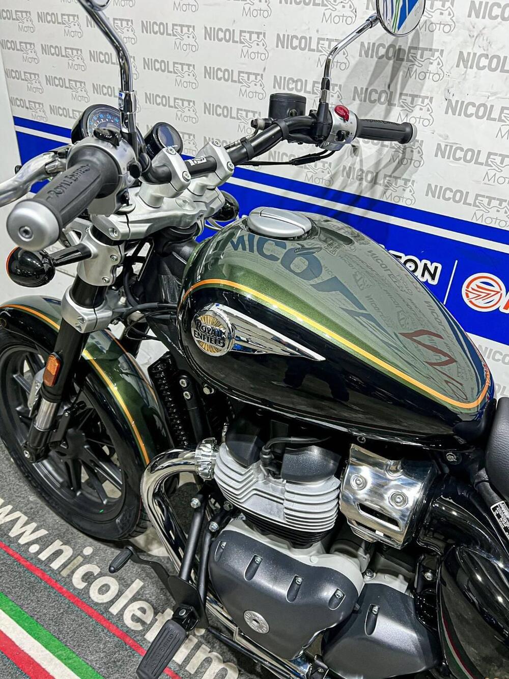 Royal Enfield Super Meteor 650 (2023 - 25) (15)