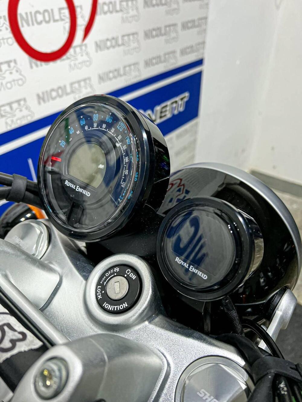 Royal Enfield Super Meteor 650 (2023 - 25) (9)