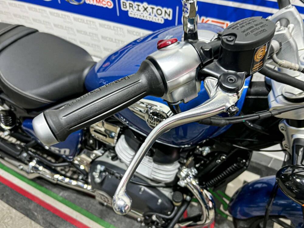 Royal Enfield Super Meteor 650 (2023 - 25) (7)