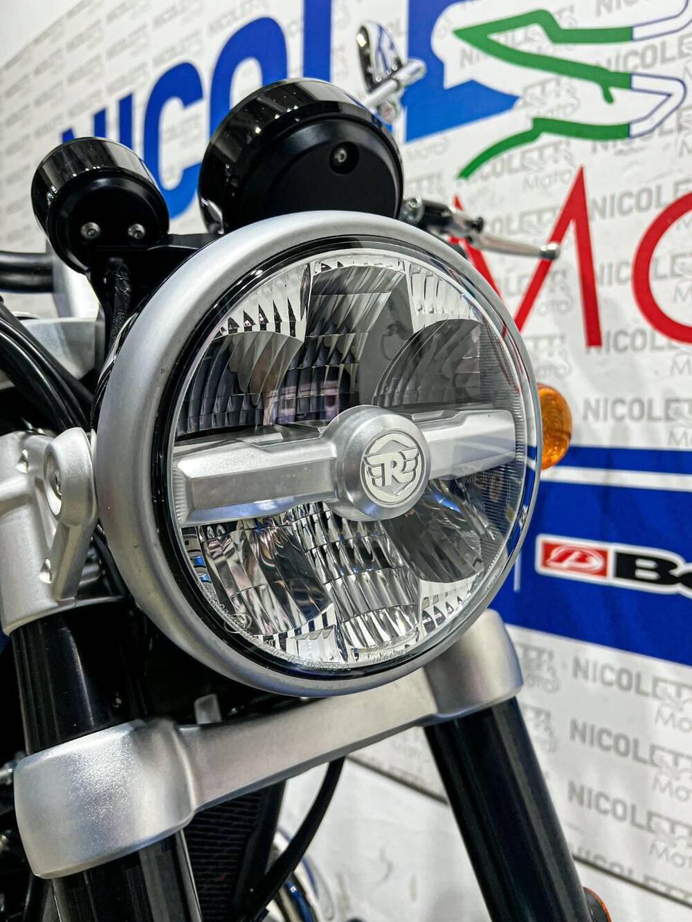 Royal Enfield Super Meteor 650 (2023 - 25) (9)