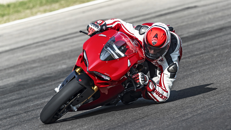 Ducati Panigale 1299S e Alessandro Valia: 1&rsquo;55&rdquo;3 al Mugello