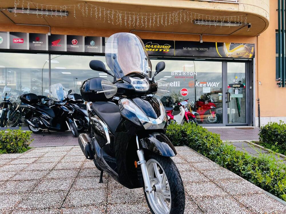 Honda SH 300 i ABS (2016 - 20) (6)