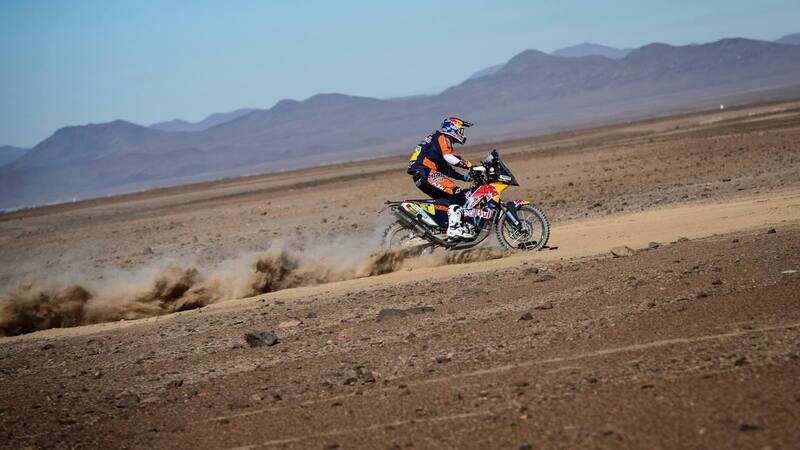 Dakar 2015. Tappa 7: riposano le moto. Terranova vince nelle auto