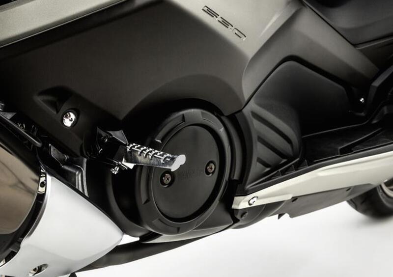 Yamaha T-Max 530 T-Max 530 (2015 - 16) (9)