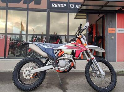 KTM 350 EXC-F Six Days (2023) nuova