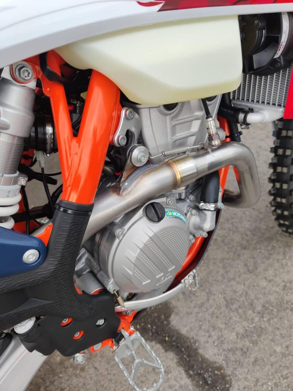 KTM 350 EXC-F Six Days (2023) (14)