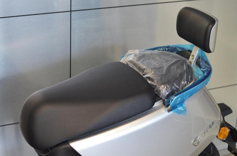 Yadea G5S (2022 - 25) (13)