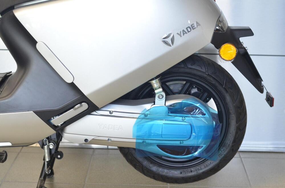 Yadea G5S (2022 - 25) (14)
