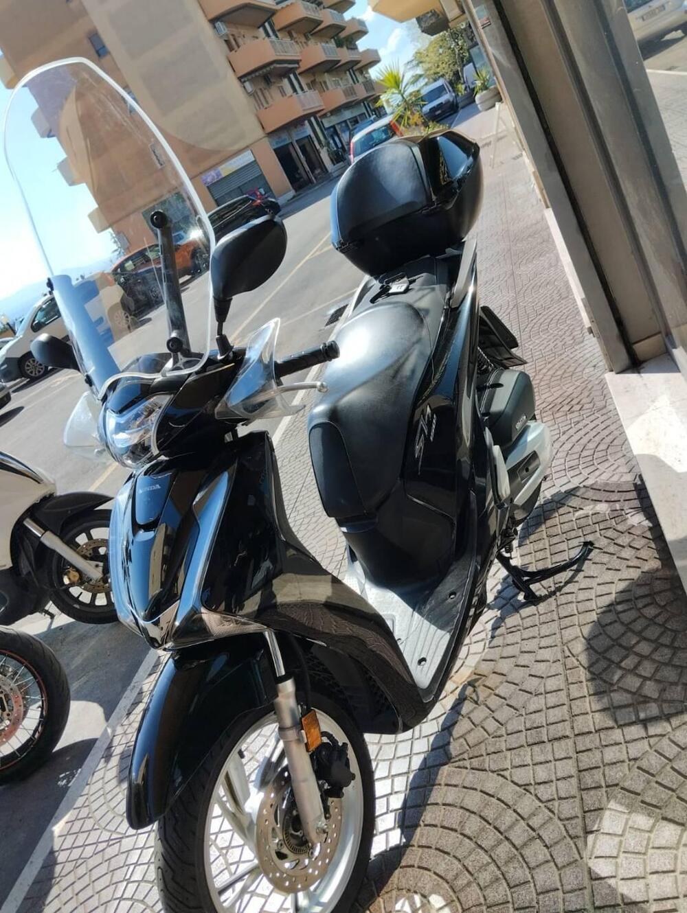 Honda SH 150 i (2017 - 19) (10)