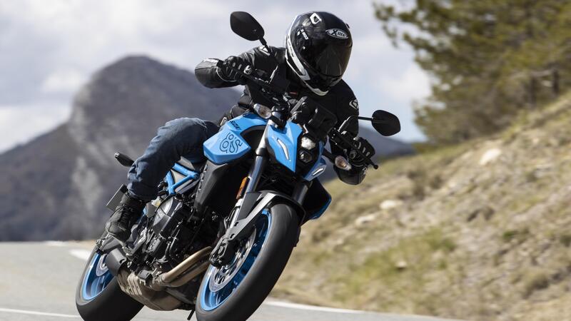 TEST Suzuki GSX-8S: il passato alle spalle [VIDEO e GALLERY]