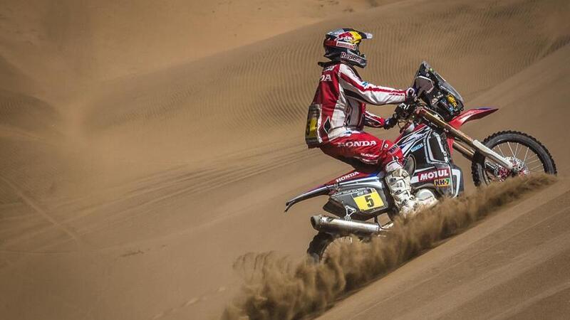 Dakar 2015. Tappa 9. Vince Rodrigues (Honda). Coma (KTM) leader