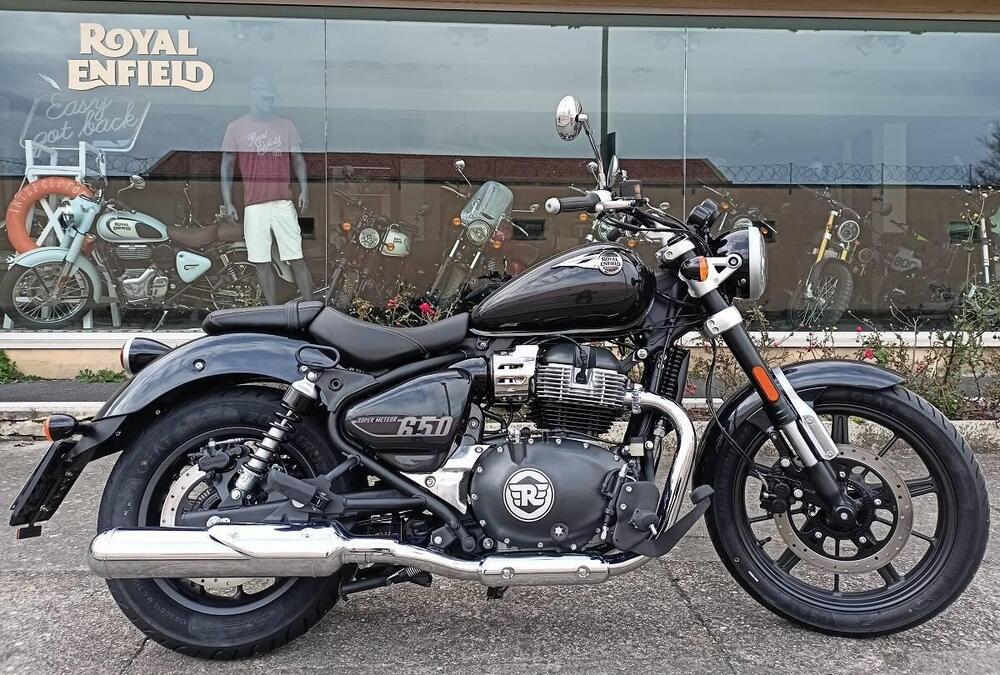 Royal Enfield Super Meteor 650 (2023 - 26) (3)