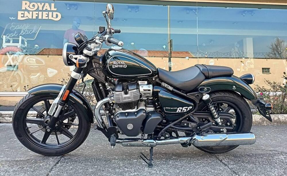 Royal Enfield Super Meteor 650 (2023 - 26)