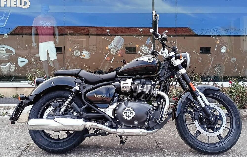 Royal Enfield Super Meteor 650 (2023 - 26) (3)