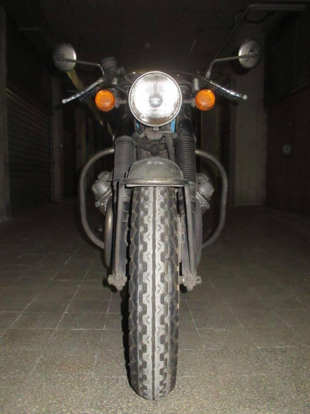 Moto Guzzi V7 (4)