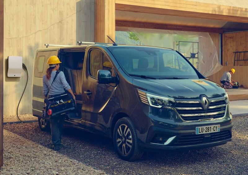 Renault Trucks Trafic Furgone (2023-23) (4)