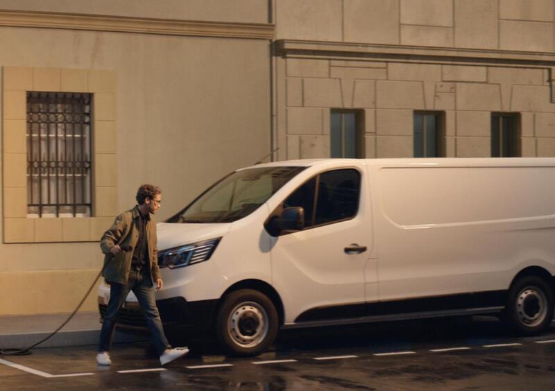 Renault Trucks Trafic Furgone (2023-23) (12)