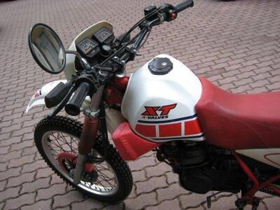 Yamaha XT 350 usata