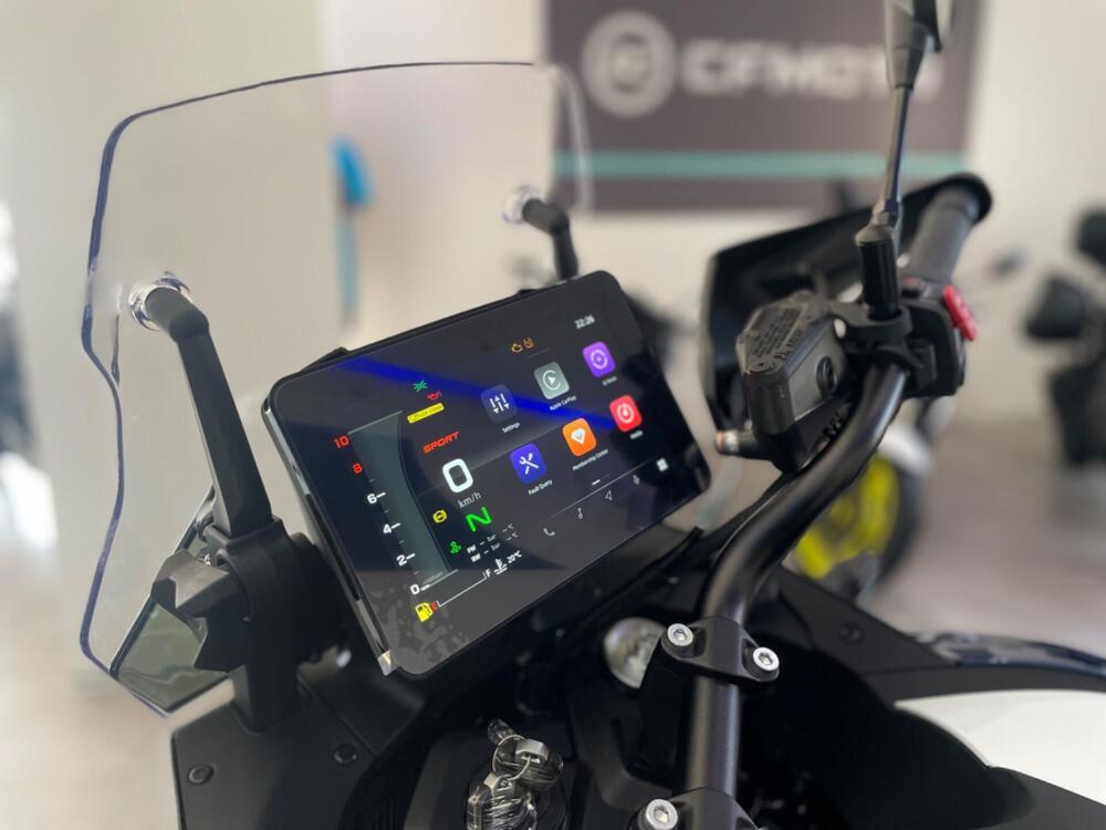 CFMOTO 800MT Explore (2023 - 25) (17)