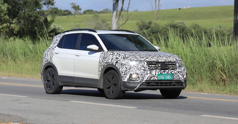 Volkswagen T-Cross, ecco il nuovo Model Year 2023 [Foto Spia]