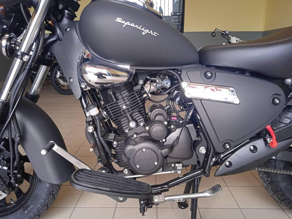 Keeway Motor Superlight 125 (2021 - 25) (6)