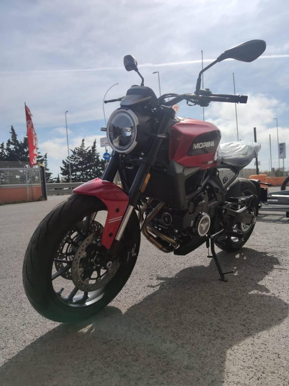 Moto Morini SEIEMMEZZO STR (2022 - 25) (4)