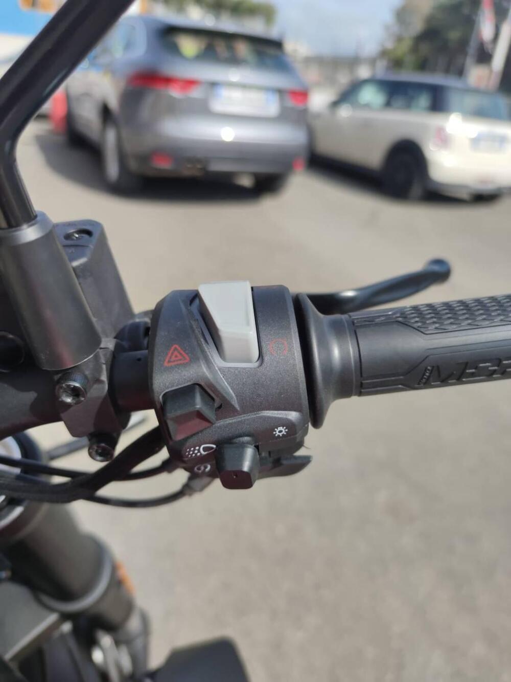 Moto Morini SEIEMMEZZO STR (2022 - 25) (10)