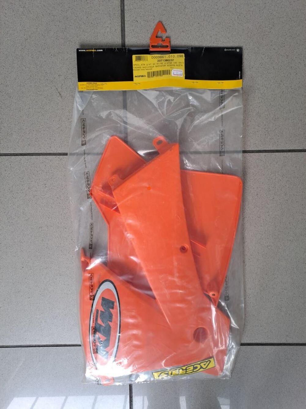 Convogliatore con adesivi per ktm 2/4t 2000-02 Ace Acerbis (3)