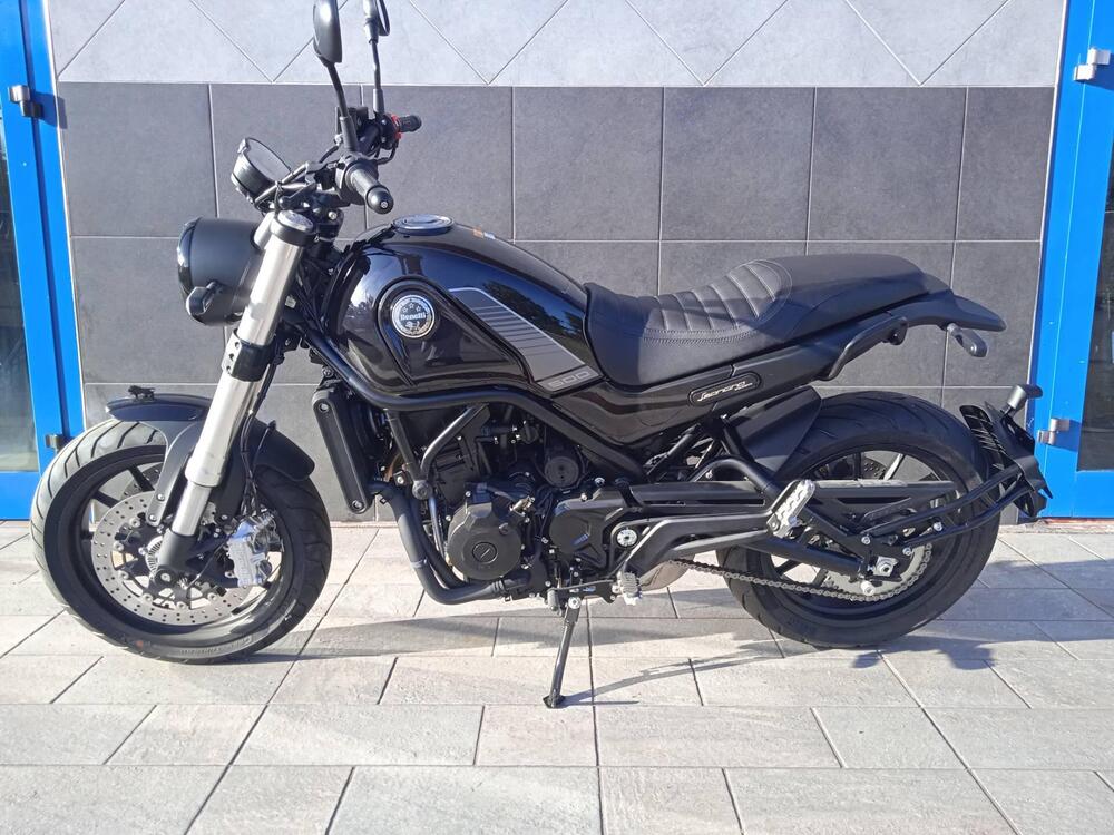 Benelli Leoncino 500 (2021 - 25) (2)