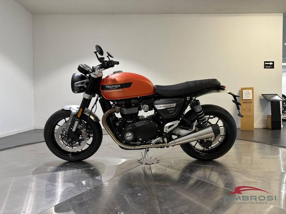 Triumph Speed Twin 1200 (2021 - 24) (3)