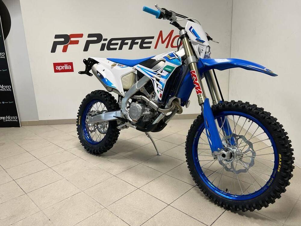 Tm Moto EN 300 ES Fi 4T (2023) (6)