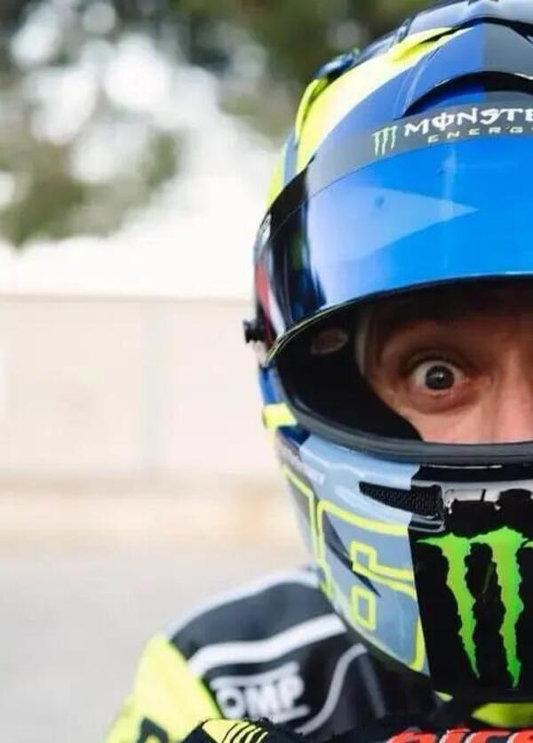 Valentino Rossi porta il mondo nel suo museo e ci fa scendere la lacrimuccia: &ldquo;Finito tutto&rdquo; [VIDEO]