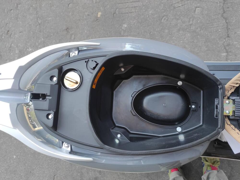 Keeway Motor Iskia 125 (2023 - 25) (15)