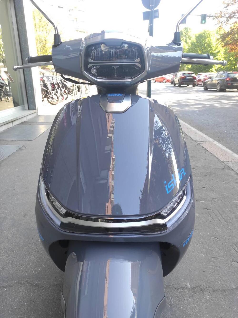 Keeway Motor Iskia 125 (2023 - 25) (14)