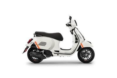Vespa GTS 125 Super Sport (2021 - 24) nuova