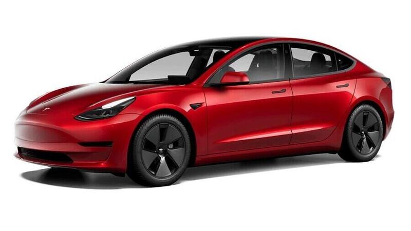 Quanto costa una Tesla Model 3 &quot;base&quot; nel mondo (in Italia ci va bene)