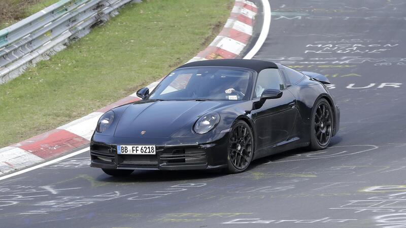 Porsche 911 Targa, il nuovo Facelift &egrave; in prova al N&uuml;rburgring [Foto Spia]