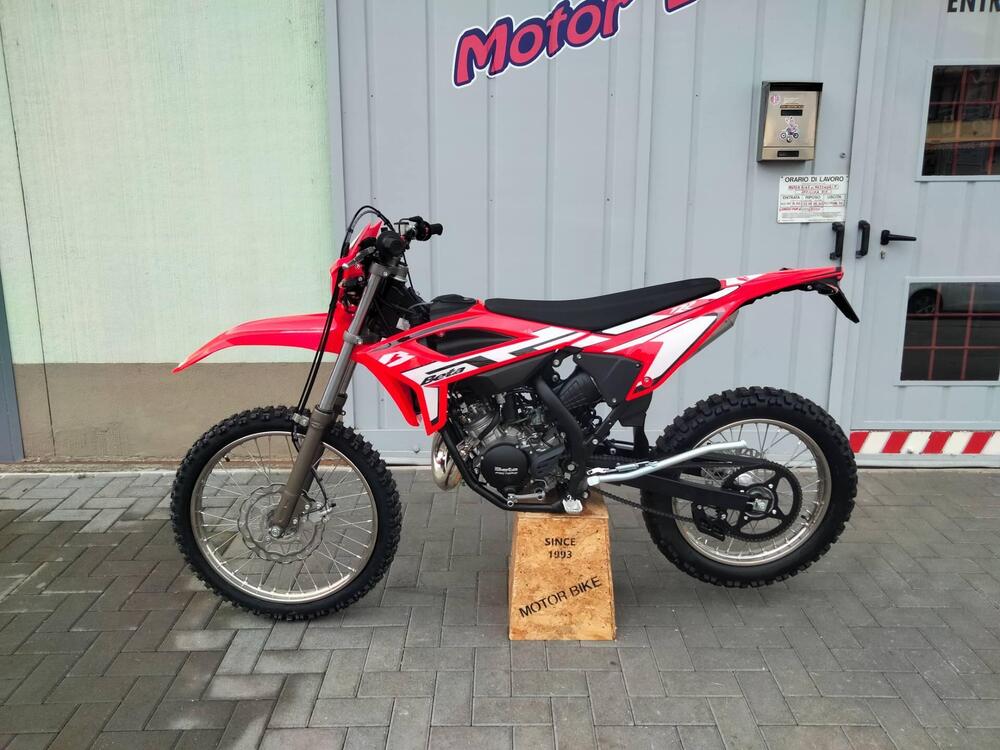Betamotor RR 50 Enduro (2021 - 25) (2)