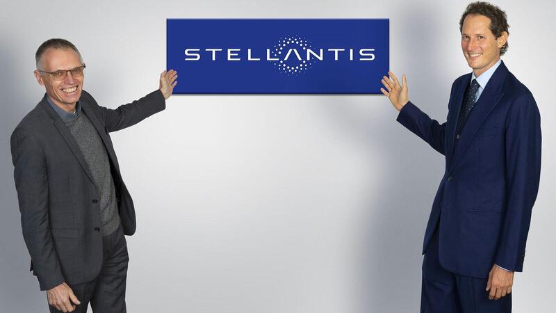 Stellantis: elettrico ok, ma meglio provare subito anche gli e-fuel 