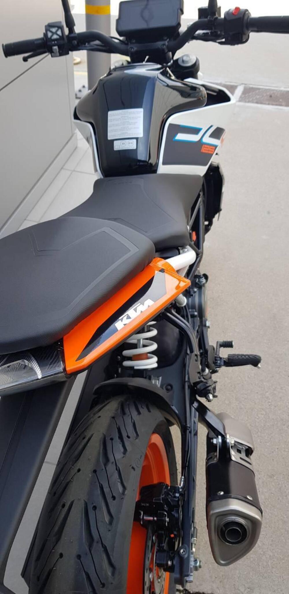 KTM 125 Duke (2021 - 23) (9)