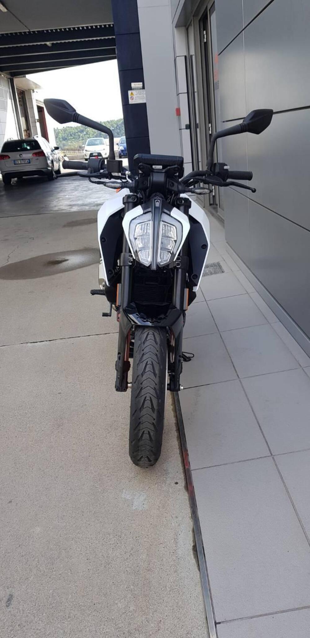 KTM 125 Duke (2021 - 23) (3)